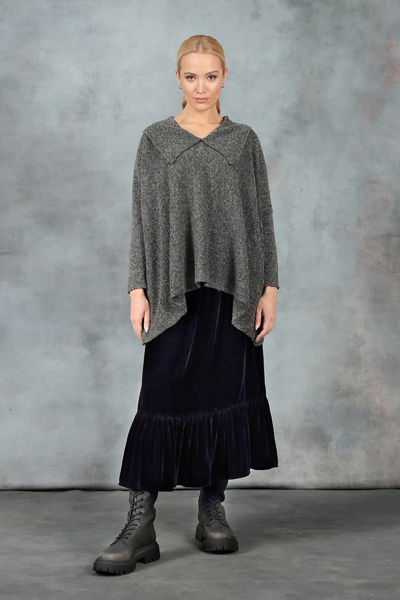 Relaxed Collar Grey Wool Sweater 6